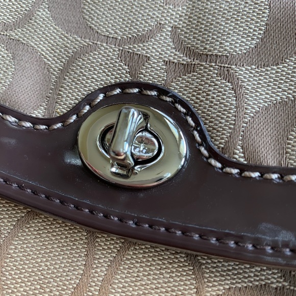 Coach Crossbody - Picture 3 of 6